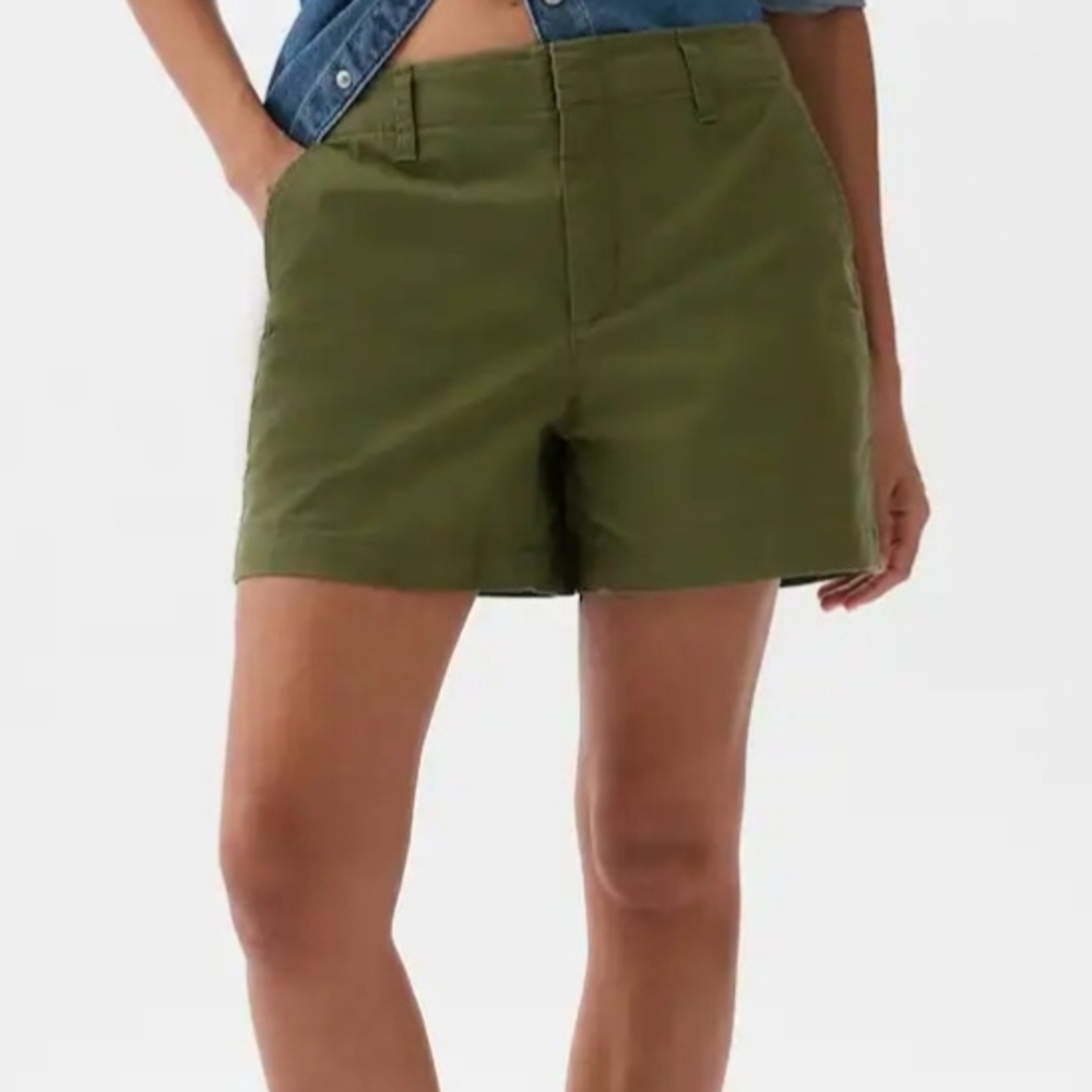 NWT GAP Factory Green Cargo Shorts Relaxed Fit Army Green (Size: 12)